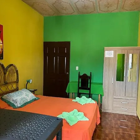 Casa Maya Itza Flores Exterior photo