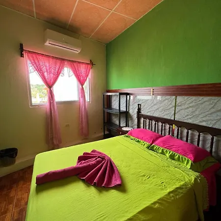 Casa Maya Itza Flores Exterior photo