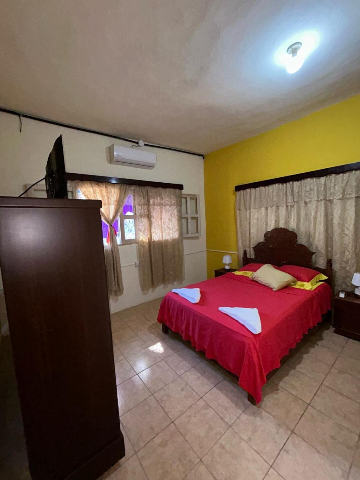 Casa Maya Itza *